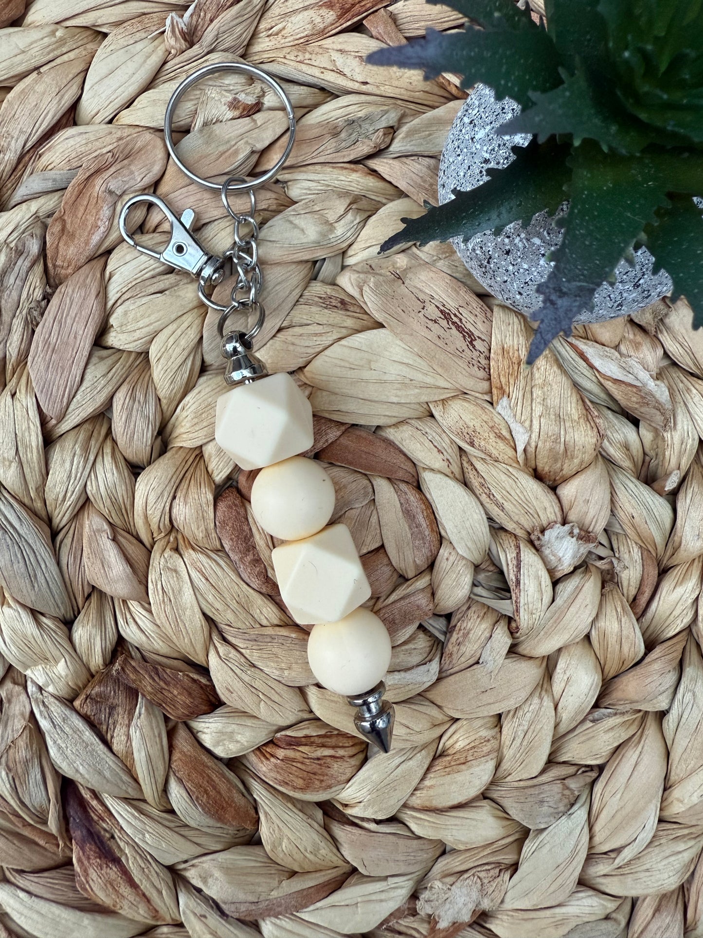 Cream Geometric Beaded Keychain