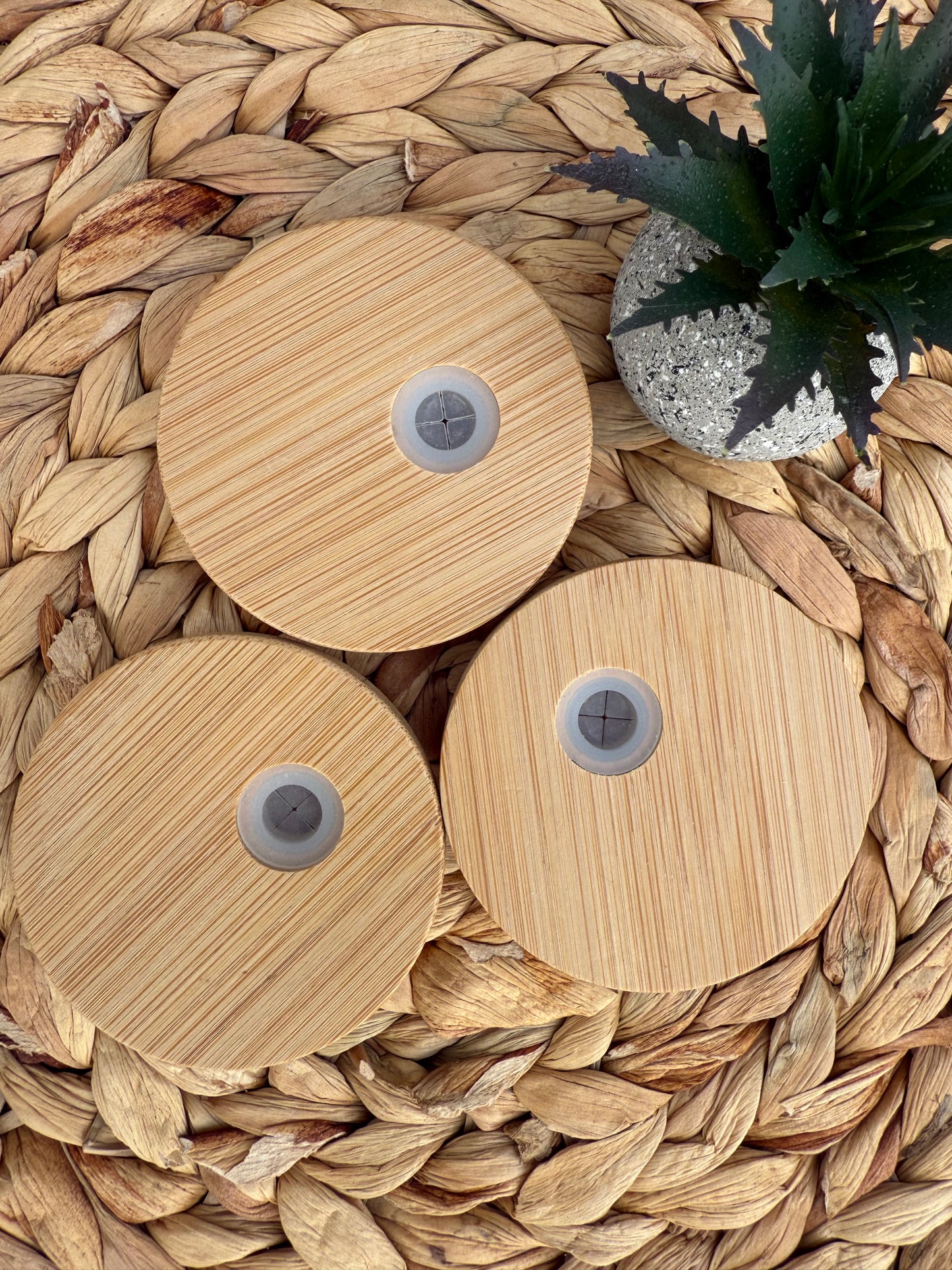 Eco-Friendly Bamboo Tumbler Lids with Silicone Seal