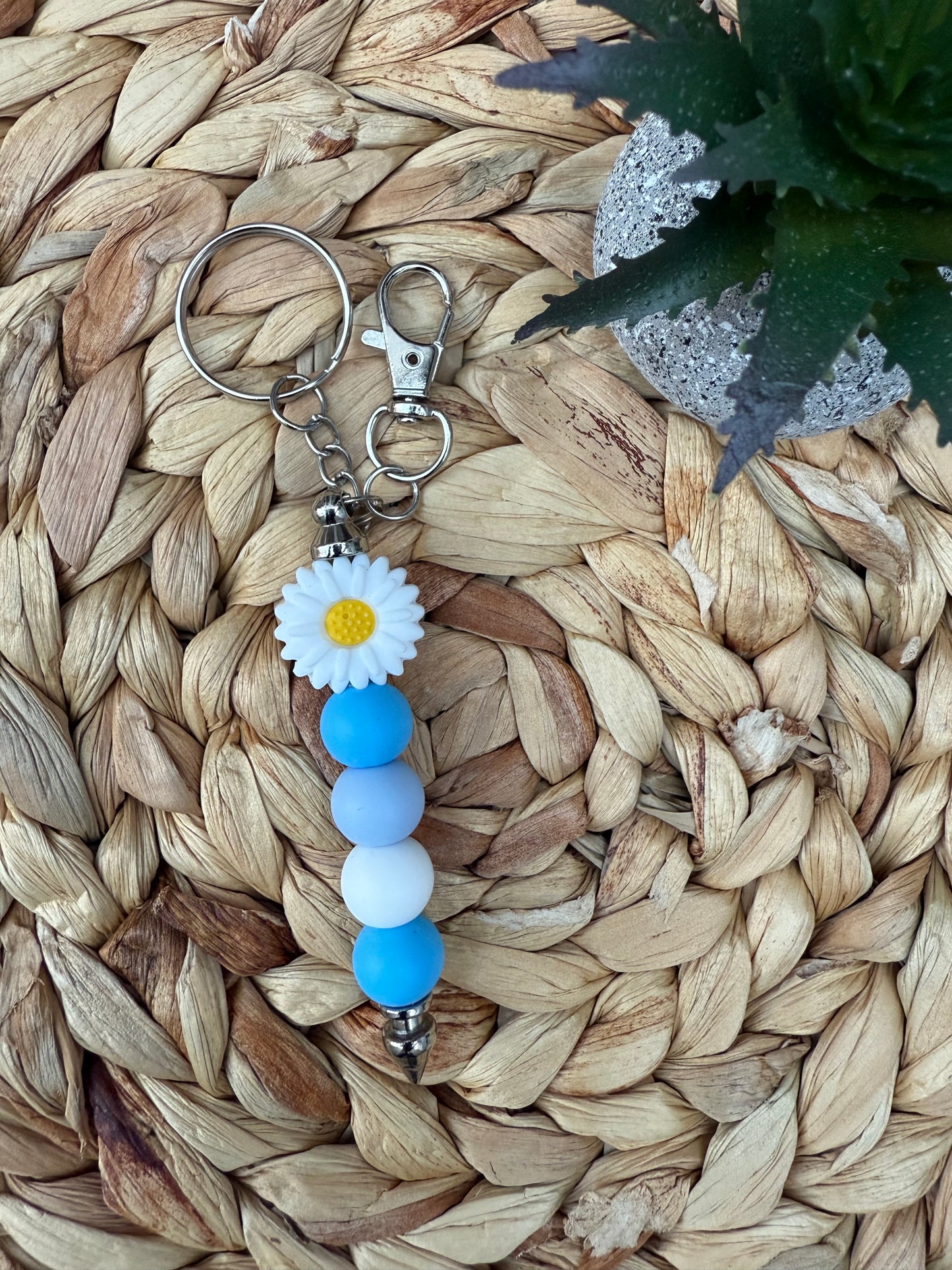 Blue Daisy Beaded Keychain