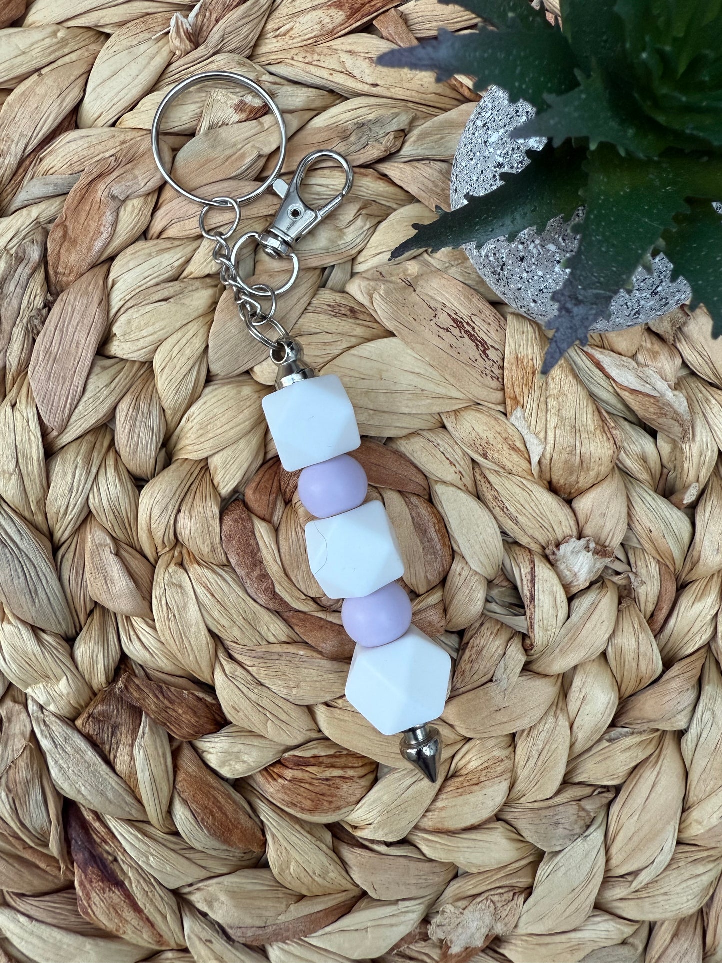 White & Lilac Geometric Beaded Keychain